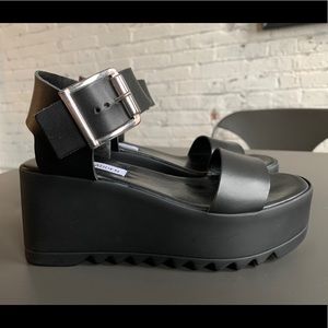 Steve Madden Lake Platform Wedge